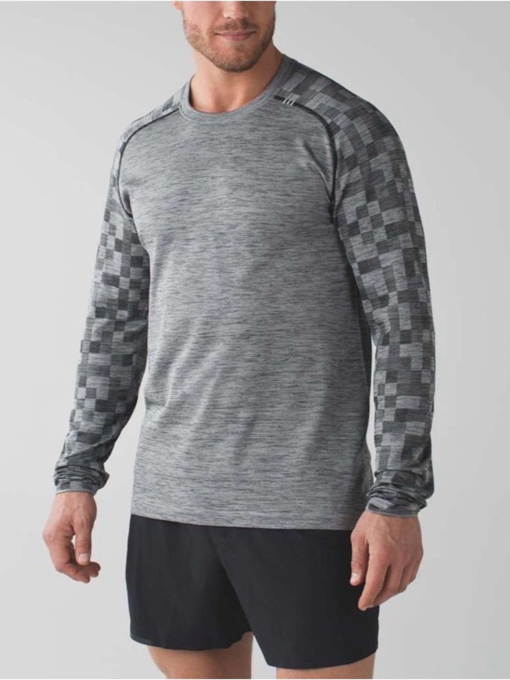Lululemon Men's Sz M Metal Vent Tech Long-Sleeve Heathered Gray Athletic Shirt
